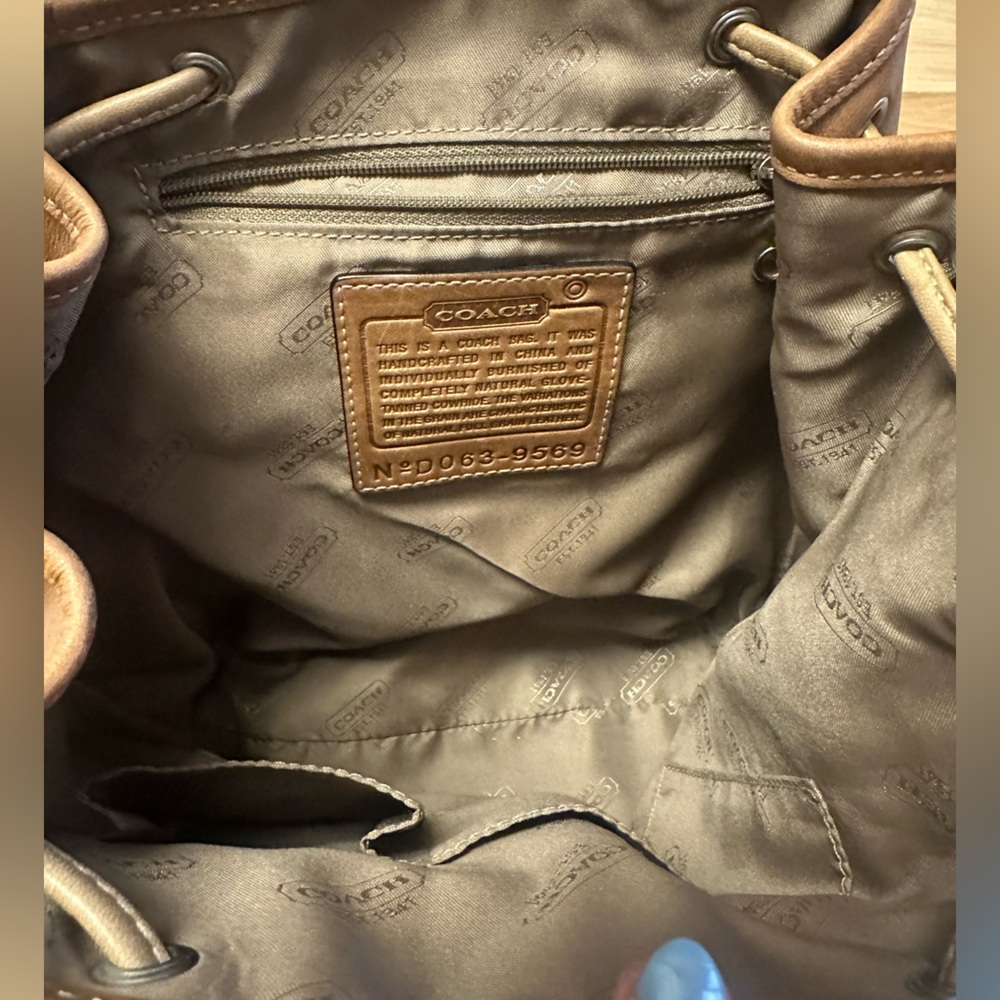 Coach leather backpack!! - Picture 4 of 4